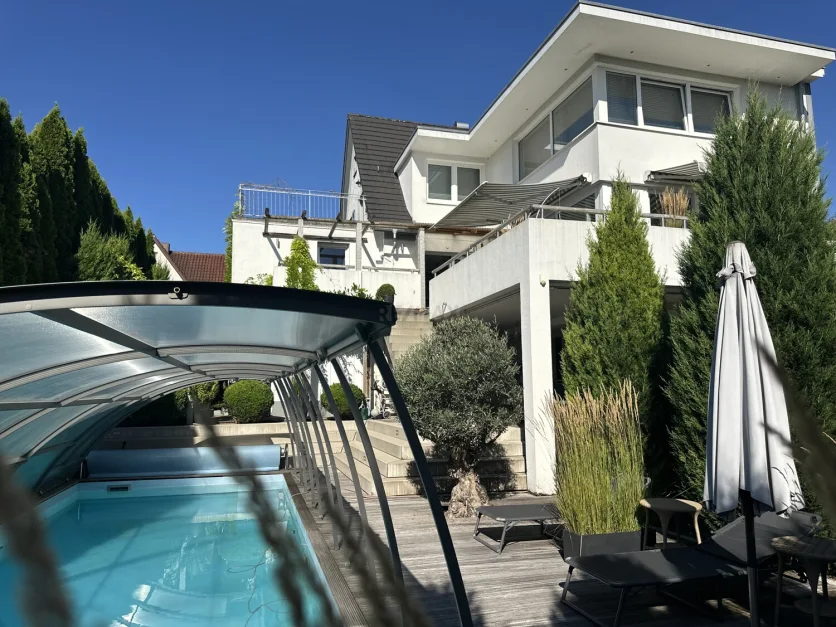 4 Schlafzimmer Villa in Göppingen, Germany, Nr. 286294