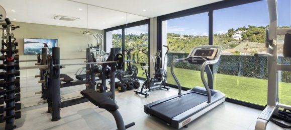 5 Schlafzimmer Villa in El Madronal, Spain, Nr. 31227 15