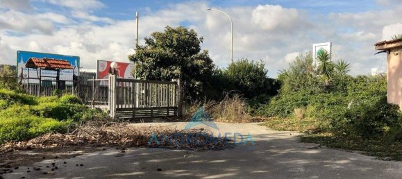 800m² Warehouse in Arzano, Italy No. 173436 9