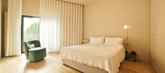 2 bedrooms Villa in Porto, Portugal No. 17421 17