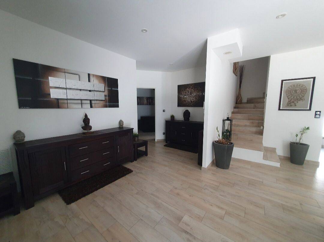 4 Schlafzimmer Villa in Martigues, France, Nr. 334242