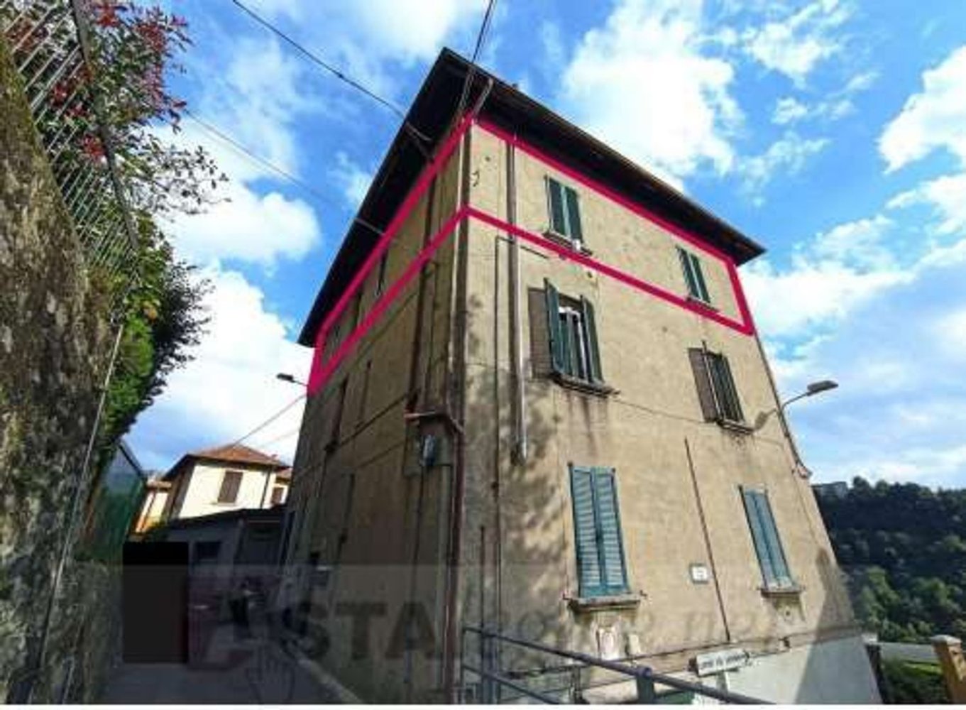 Apartamento de 2 habitaciónes en Caslino d'Erba, Italy No. 8377