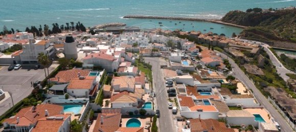 Casa de 4 dormitorios en Albufeira, Portugal No. 21434 37