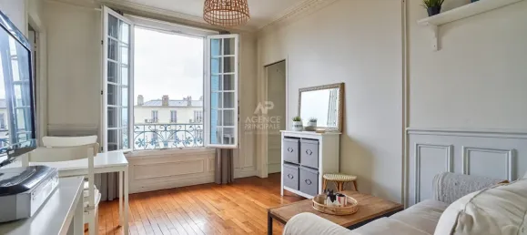 2 bedrooms Apartment in Maisons-Laffitte, France No. 321623 5