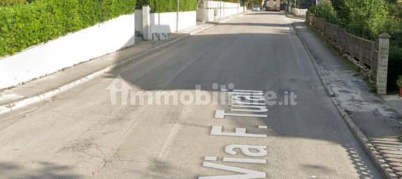 4 rooms Warehouse in Osimo, Italy No. 272172 2