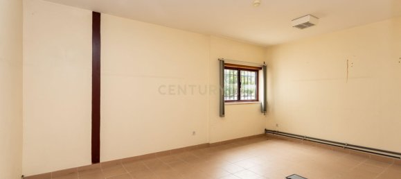  مستودع في Leiria, Portugal 3000متر مربع رقم 143228 30