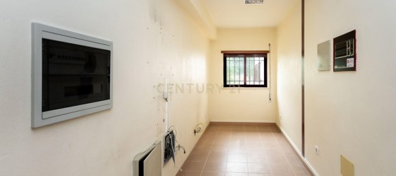  مستودع في Leiria, Portugal 3000متر مربع رقم 143228 28