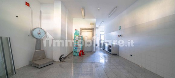 4-Zimmer Gewerbliche Immobilie in Sondrio, Italy, Nr. 337507 19
