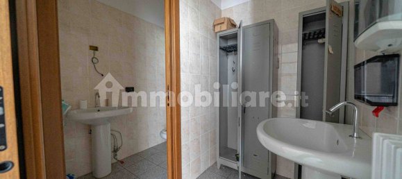 4-Zimmer Gewerbliche Immobilie in Sondrio, Italy, Nr. 337507 25