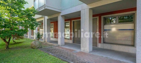 4-Zimmer Gewerbliche Immobilie in Sondrio, Italy, Nr. 337507 3