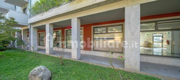 4-Zimmer Gewerbliche Immobilie in Sondrio, Italy, Nr. 337507 5