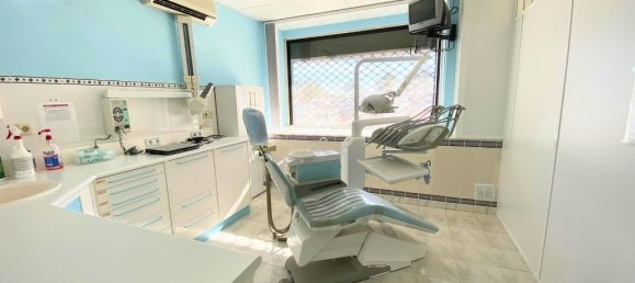 110m² Commercial property in Sintra, Portugal No. 68285 18