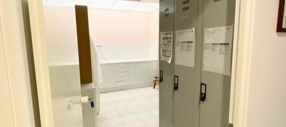 110m² Commercial property in Sintra, Portugal No. 68285 9