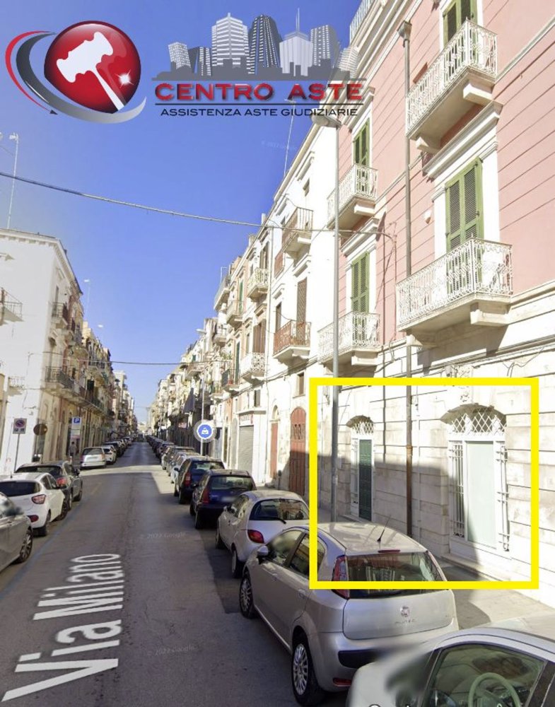 10 rooms Apartment in Barletta, Italy No. 218724