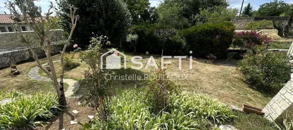 4 bedrooms House in Niort, France No. 333771 17