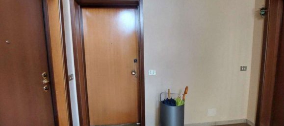 Apartamento de 3 habitaciónes en Gallarate, Italy No. 185071 6