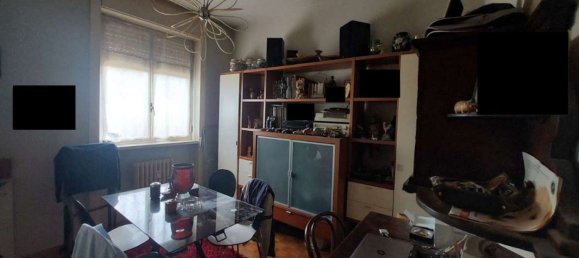 Apartamento de 3 habitaciónes en Gallarate, Italy No. 185071 13