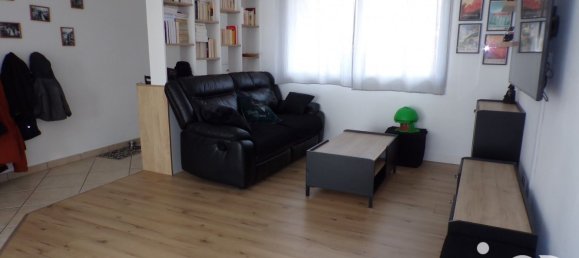 4 bedrooms House in Beaurepaire, France No. 96280 2