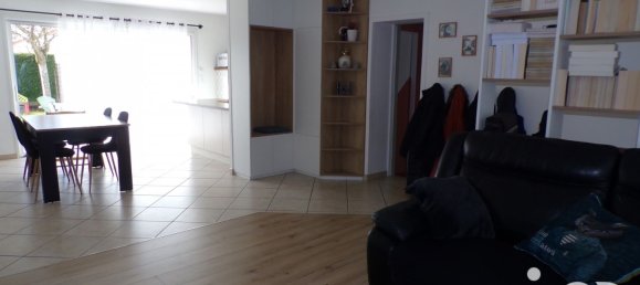 4 bedrooms House in Beaurepaire, France No. 96280 3