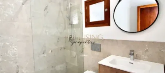 5 bedrooms Townhouse in Llucmajor, Spain No. 173901 10