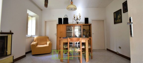 7-Zimmer Haus in Amandola, Italy, Nr. 123207 18