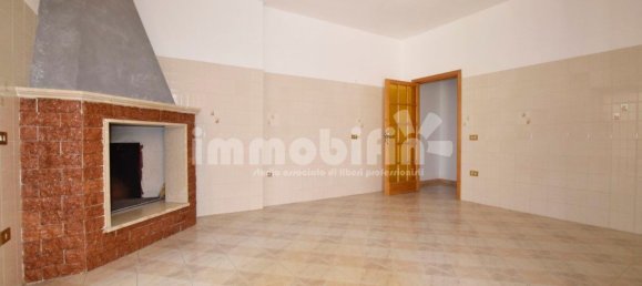Apartamento de 7 habitaciónes en Oria, Italy No. 278724 7
