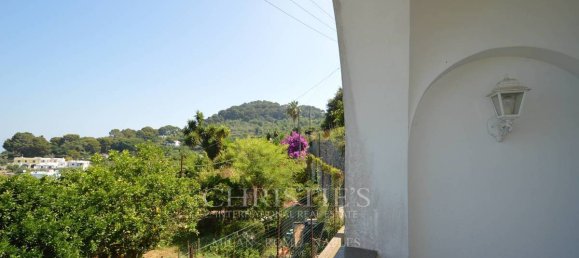 3 Schlafzimmer Villa in Capri, Italy, Nr. 332807 36