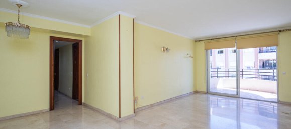 Квартира с 3 спальнями в Марбелья, Испания № 48000 16