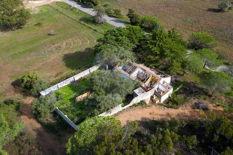  Land in Bordeira, Portugal No. 249602