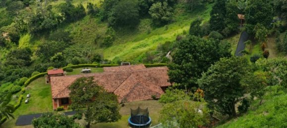 8 غرف نوم فندق في Atenas, Costa Rica رقم 1356 8