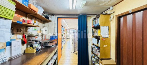 3 rooms Commercial property in Naples, Italy No. 285772 17
