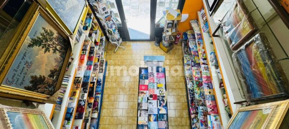 3 rooms Commercial property in Naples, Italy No. 285772 13