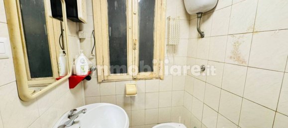 3 rooms Commercial property in Naples, Italy No. 285772 21