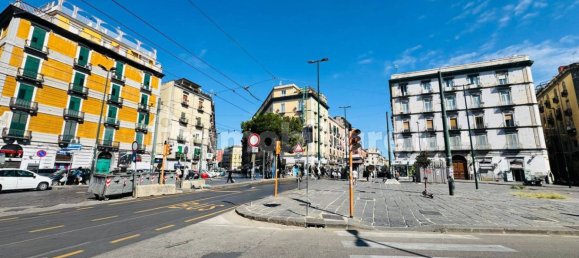 3 rooms Commercial property in Naples, Italy No. 285772 28