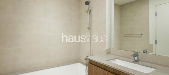 Adosado de 3 dormitorios en Town Square, UAE No. 99170 10