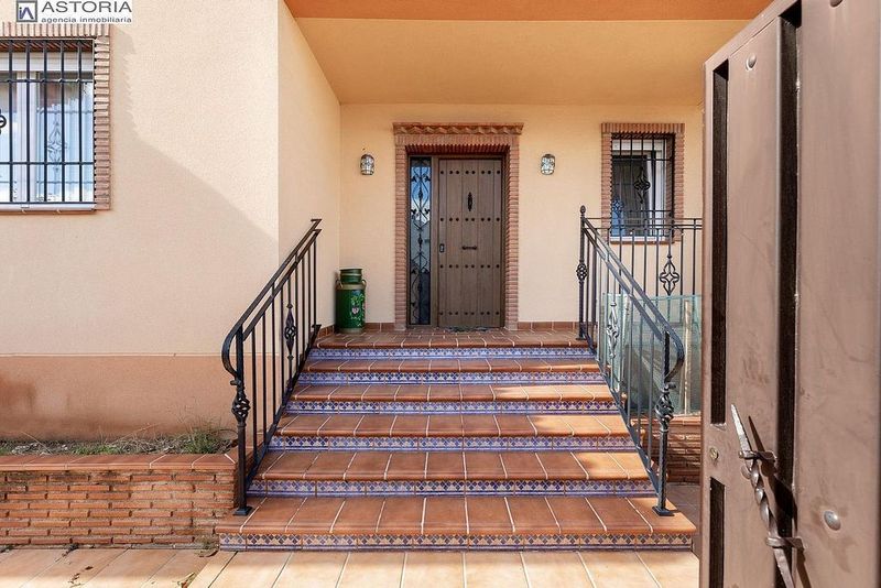 4 bedrooms House in Las Gabias, Spain No. 225159