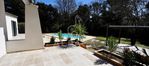 4 Schlafzimmer Villa in Occitanie, France, Nr. 326630 16