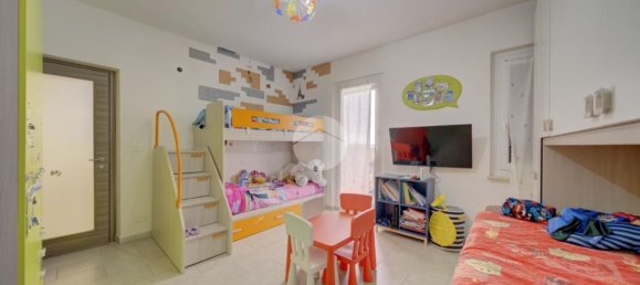 6-Zimmer Haus in Rivoli, Italy, Nr. 163223 35