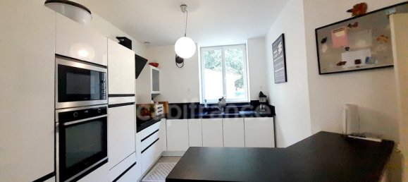 6 bedrooms House in Orleans, France No. 41130 19