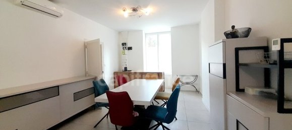 6 bedrooms House in Orleans, France No. 41130 20