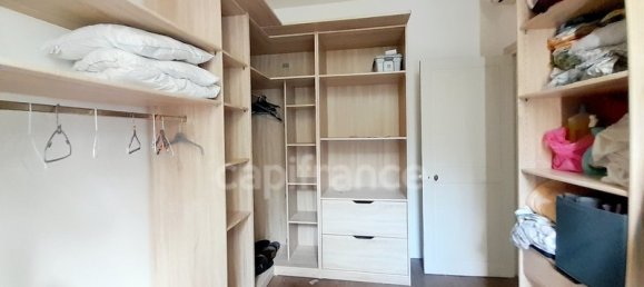 6 bedrooms House in Orleans, France No. 41130 22