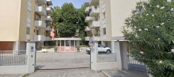 5 bedrooms Apartment in Ravenna, Italy No. 347825 5