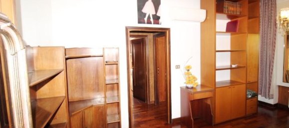5 bedrooms Apartment in Ravenna, Italy No. 347825 27