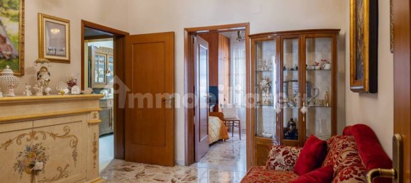 4 Schlafzimmer Wohnung in Francavilla Fontana, Italy, Nr. 190142 2