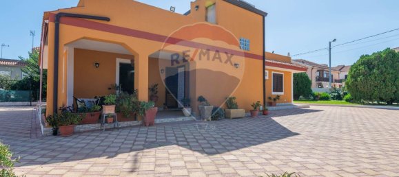 Villa de 4 dormitorios en Melilli, Italy No. 79790 4