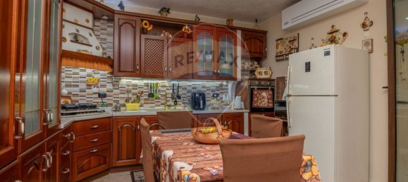 Villa de 4 dormitorios en Melilli, Italy No. 79790 11