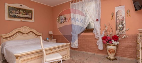 Villa de 4 dormitorios en Melilli, Italy No. 79790 13