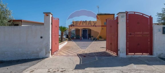 Villa de 4 dormitorios en Melilli, Italy No. 79790 3