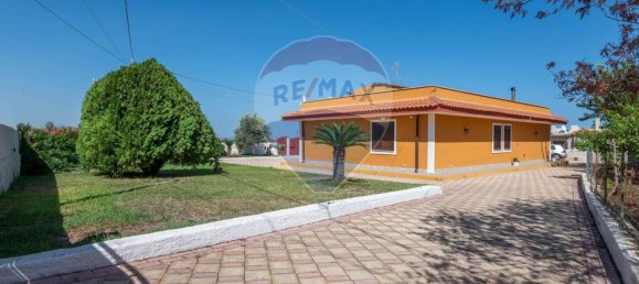 Villa de 4 dormitorios en Melilli, Italy No. 79790 19