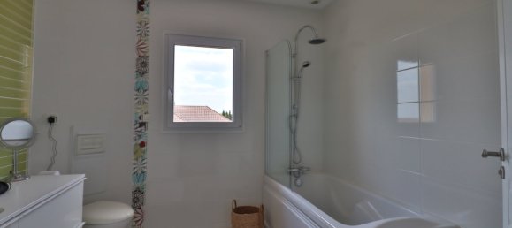 Casa de 4 dormitorios en Creney-pres-Troyes, France No. 58069 5